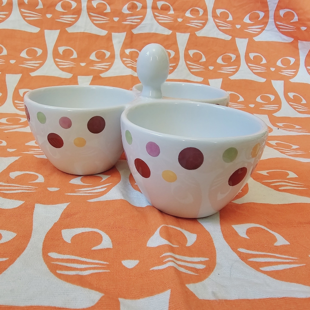 Pampered Chef Simple Additions 3 bowl condiment, candy, nuts holder. Polka dot!